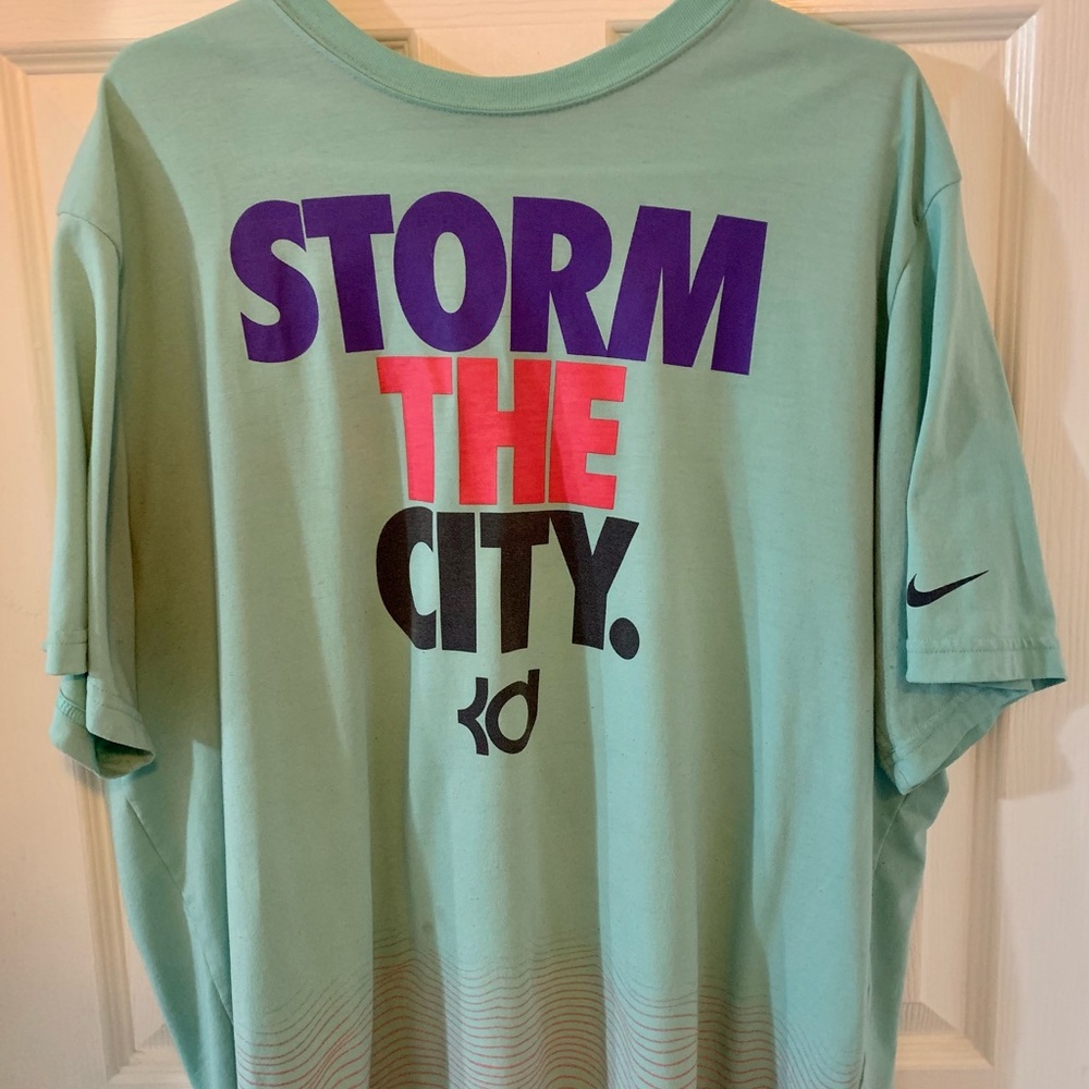 Nike Storm The City KD Tee Size XL